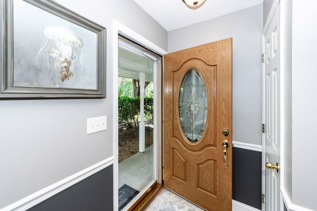 5717 San Flora Avenue, Ravenel, SC 29470