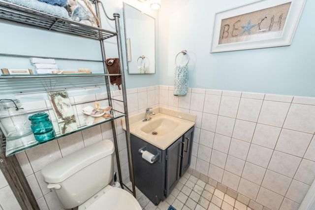 5717 San Flora Avenue, Ravenel, SC 29470