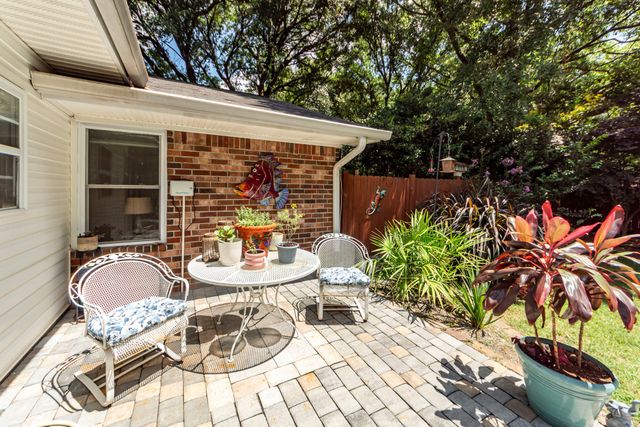 5717 San Flora Avenue, Ravenel, SC 29470