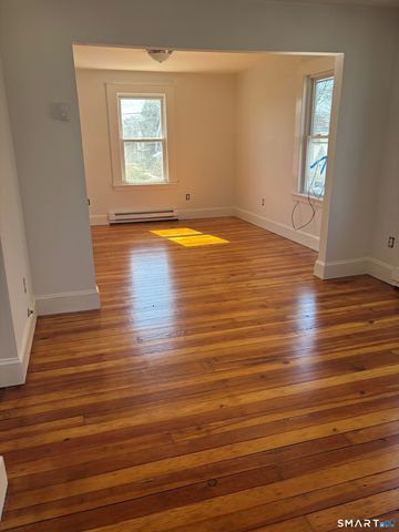 65 Avon Street 2, Milford, CT 06461