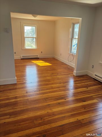 65 Avon Street 2, Milford, CT 06461