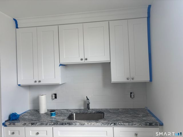 65 Avon Street 2, Milford, CT 06461