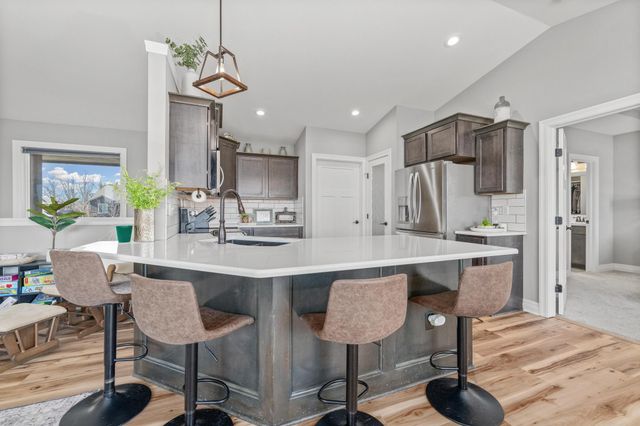 3425 N Laughlin St, Derby, KS 67037