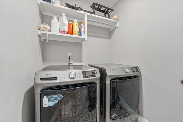 3425 N Laughlin St, Derby, KS 67037