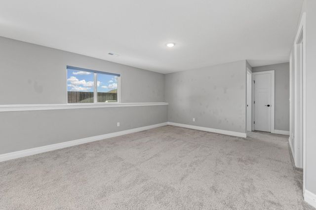 3425 N Laughlin St, Derby, KS 67037