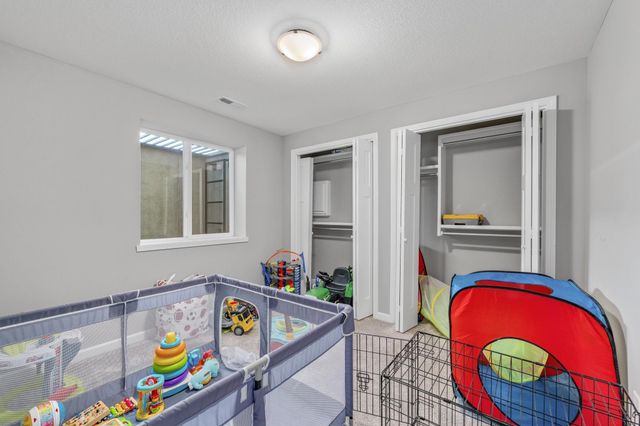 3425 N Laughlin St, Derby, KS 67037