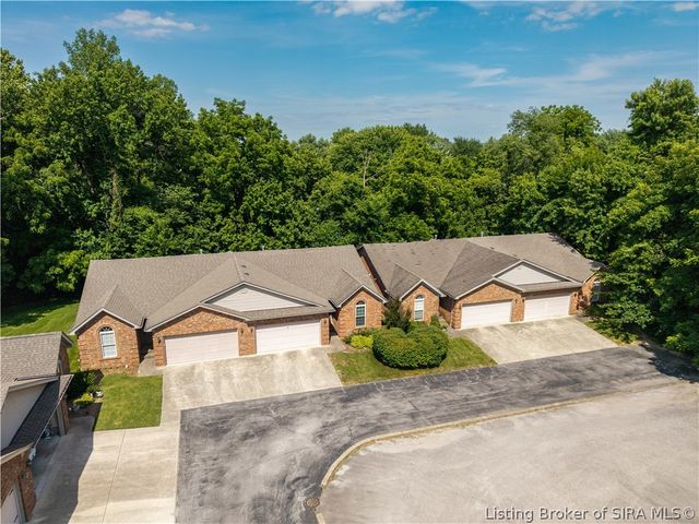 807 S Indiana Avenue 6, Sellersburg, IN 47172