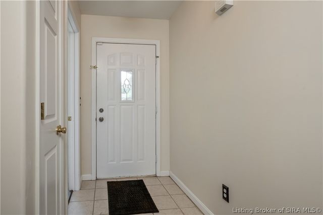 807 S Indiana Avenue 6, Sellersburg, IN 47172