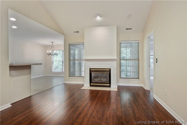 807 S Indiana Avenue 6, Sellersburg, IN 47172