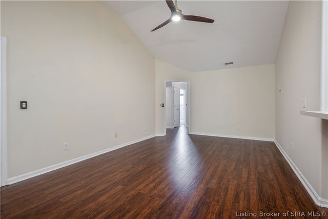 807 S Indiana Avenue 6, Sellersburg, IN 47172