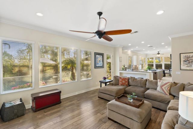 5255 Greenwillow Ln, San Diego, CA 92130