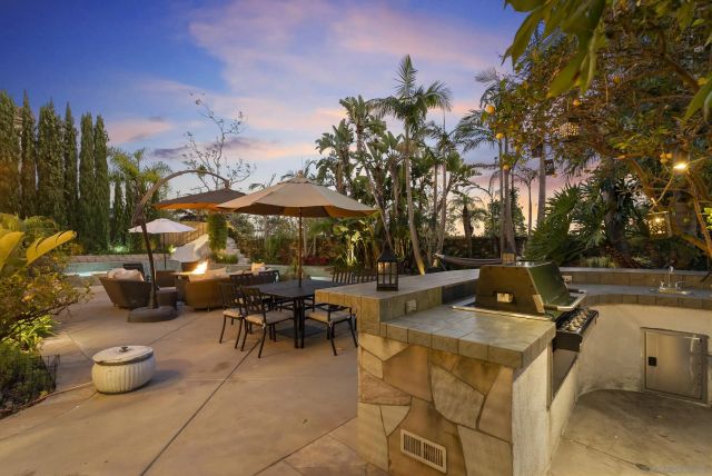 5255 Greenwillow Ln, San Diego, CA 92130