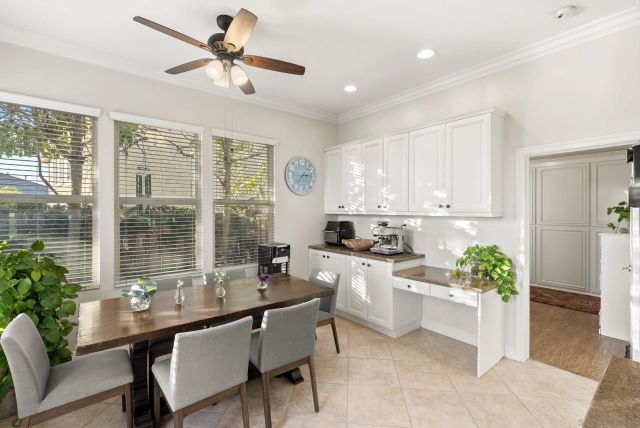 5255 Greenwillow Ln, San Diego, CA 92130