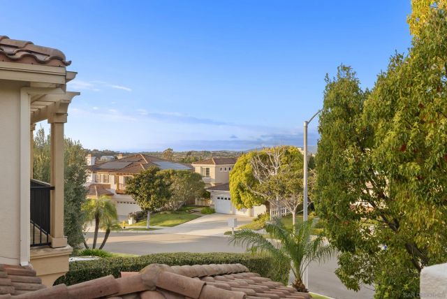 5255 Greenwillow Ln, San Diego, CA 92130