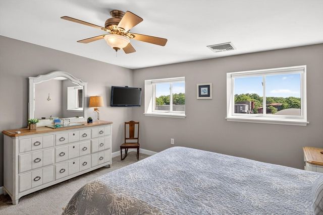 45 Main St 37, Wareham, MA 02571