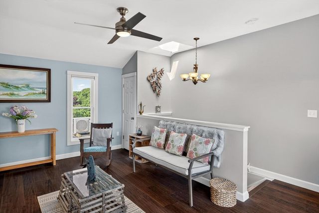 45 Main St 37, Wareham, MA 02571