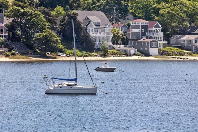 45 Main St 37, Wareham, MA 02571