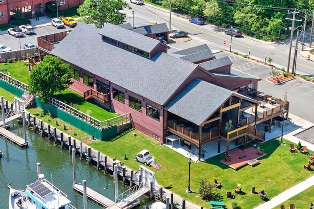 45 Main St 37, Wareham, MA 02571