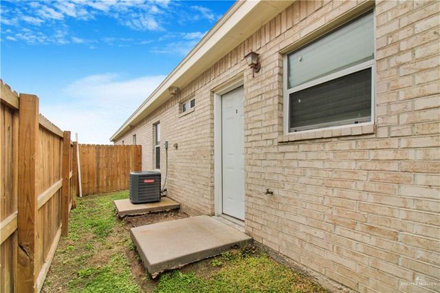5701 Nightingale Street 3, Mcallen, TX 78504
