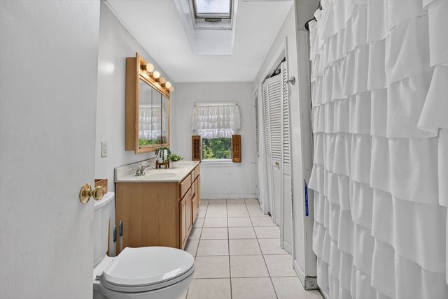 12 Hurd Ave, Saugus, MA 01906