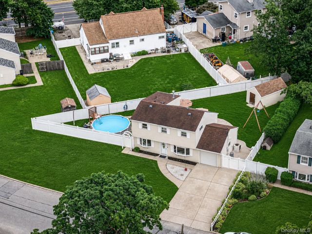 71 Colony Road, Port Jefferson Station, NY 11776