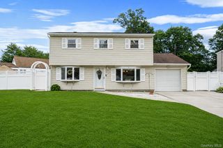 71 Colony Road, Port Jefferson Station, NY 11776