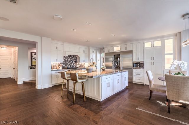 1705 Corta Bella Drive, Las Vegas, NV 89134