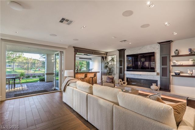 1705 Corta Bella Drive, Las Vegas, NV 89134