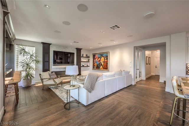1705 Corta Bella Drive, Las Vegas, NV 89134