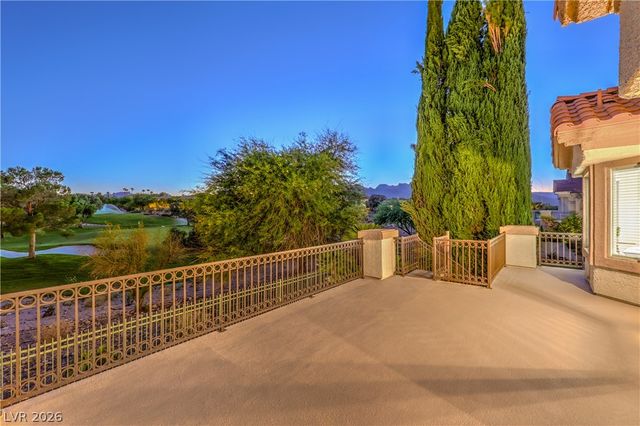 1705 Corta Bella Drive, Las Vegas, NV 89134