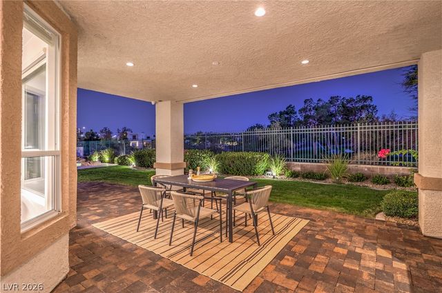 1705 Corta Bella Drive, Las Vegas, NV 89134
