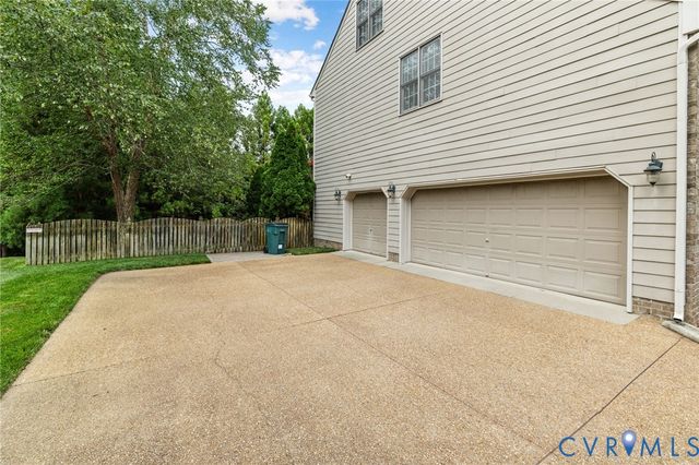 12112 Blairmont Ct, Glen Allen, VA 23059