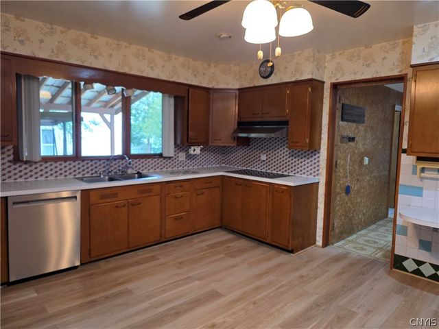 1119 Jefferson Avenue, Utica, NY 13501
