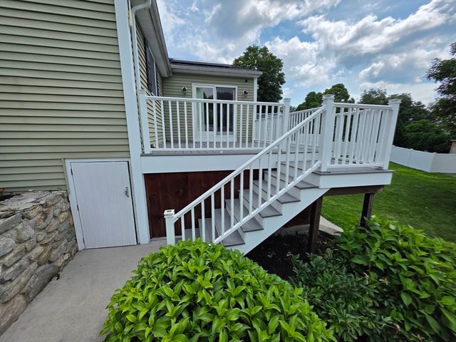 14 James St., Dudley, MA 01571