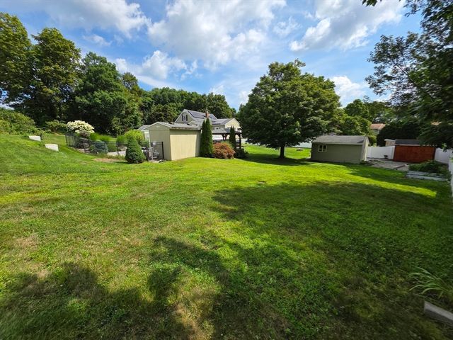 14 James St., Dudley, MA 01571