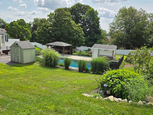 14 James St., Dudley, MA 01571