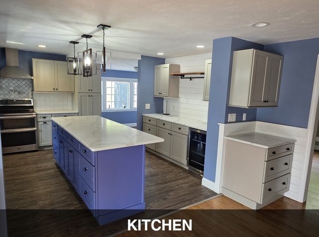 14 James St., Dudley, MA 01571
