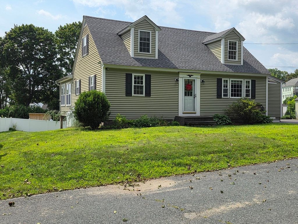 14 James St., Dudley, MA 01571