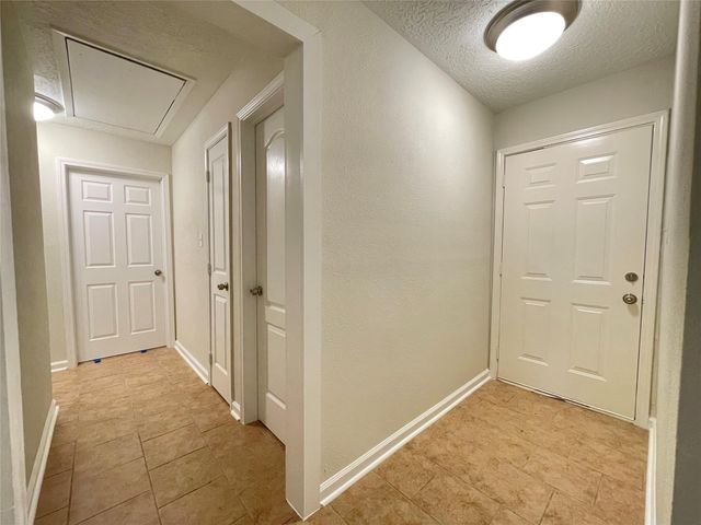 12010 Flushing Meadows Drive, Houston, TX 77089