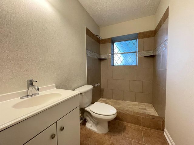 12010 Flushing Meadows Drive, Houston, TX 77089