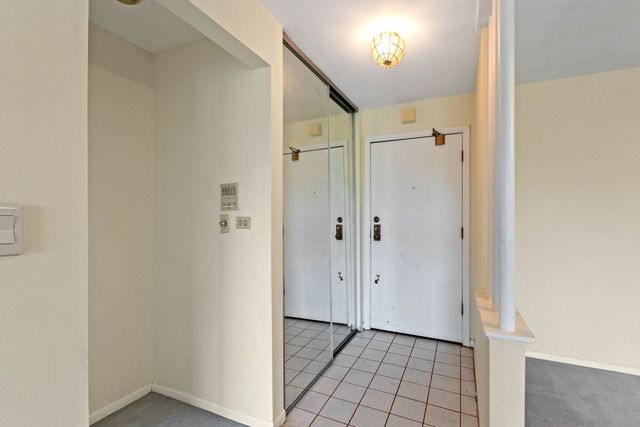 2100 Valencia Drive 300B, Northbrook, IL 60062