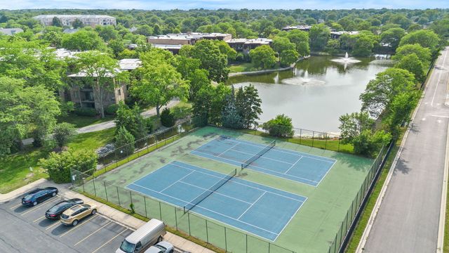 2100 Valencia Drive 300B, Northbrook, IL 60062