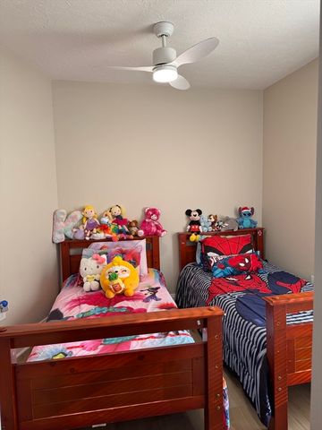 92 Maverick St, Fitchburg, MA 01420