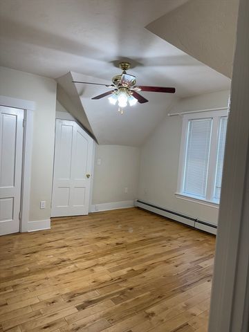 92 Maverick St, Fitchburg, MA 01420