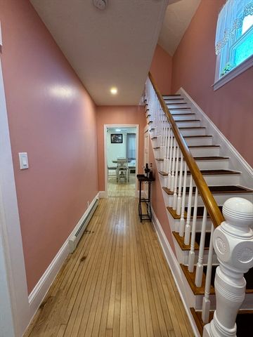 92 Maverick St, Fitchburg, MA 01420