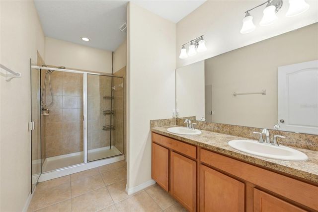 3632 SOLANA CIRCLE B, Clermont, FL 34711