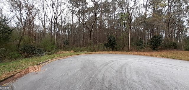 100 Lovelace Street, Newnan, GA 30263