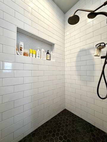 1045 Barbara Circle, Belleville, WI 53508