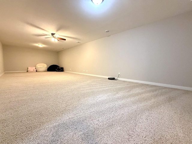 1045 Barbara Circle, Belleville, WI 53508