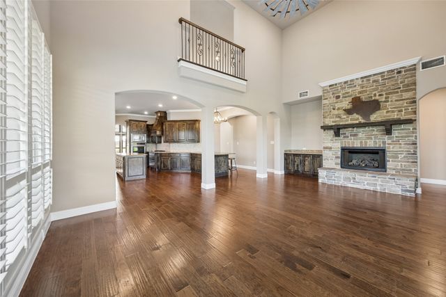 3030 Wincrest Drive, Rockwall, TX 75032